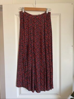 Zara Printed Skirt in Red and Blue